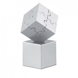 Puzzle 3D  metal Petru