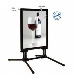 Panou batant PRO cu picioare Panou batant PRO cu picioare