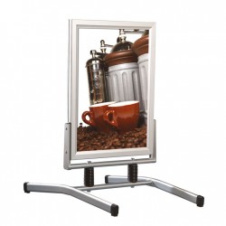 Panou batant Swingmaster cu picioare Panou batant Swingmaster cu picioare