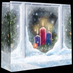 Punga cadou iarna lumanari la fereastra inghetata